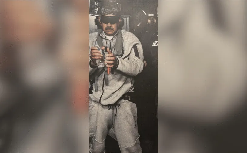 Trump divulga imagem de Maduro algemado após operação dos EUA na Venezuela