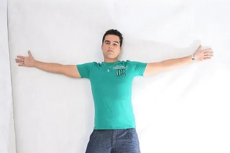 Renan Moreira revela ao L12 o segredo para encarar maratona de shows no Carnaval