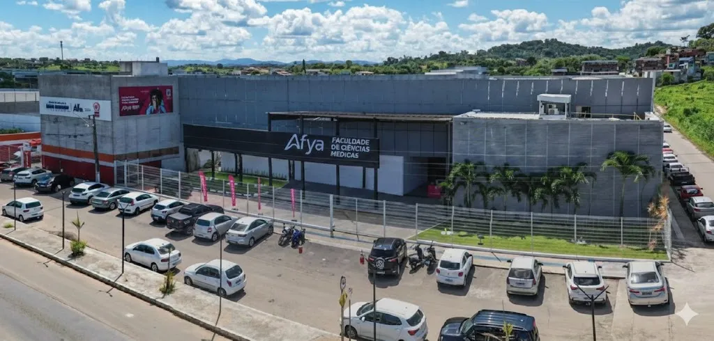 Doze cursos de Medicina da Bahia ficam abaixo da média no Enamed 2025